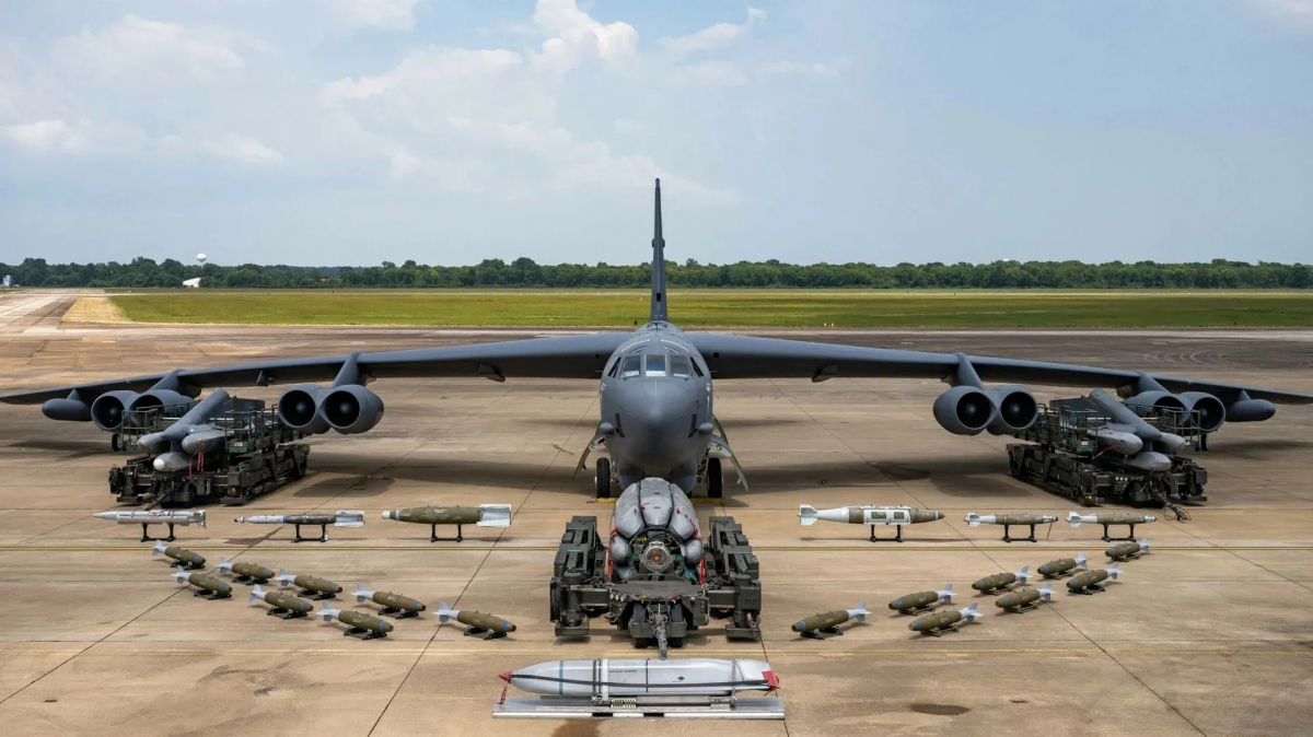 Air Industries, B-52 contract, aerospace manufacturing, defense stocks, military contract, U.S. Air Force, Stratofortress program, defense industry, precision components, defense spending