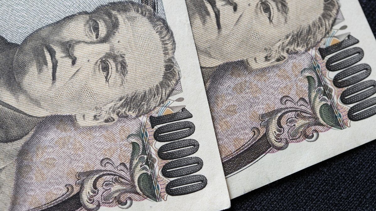 Japanese yen, currency strength, Morgan Stanley, exchange rates, safe-haven currency, economic fundamentals, trade balance, interest rates, global markets, investment strategy