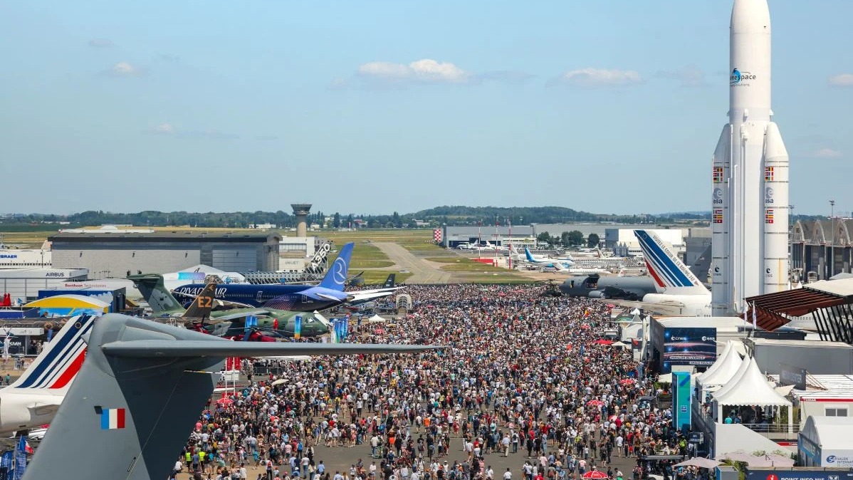 Paris Airshow 2025: New Jet Orders Expected Despite Global Conflicts and Tariff Pressures  The Paris Airshow, one of the world&rsquo;s most prestigious aviation events, is once again set to witness a flurry of activity, with major aircraft orders anticipated despite the shadow of ongoing conflicts and tariff disputes. Industry insiders remain optimistic that the demand for new aircraft will continue to rise, fueled by recovering global travel, fleet modernization, and emerging markets.  In recent years, the aviation industry has faced multiple challenges, including trade tensions between major economies, fluctuating tariffs on aerospace components