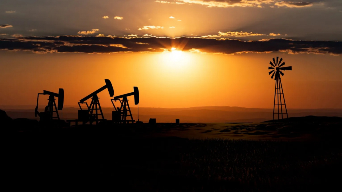 Crude oil, Federal Reserve, Fed rate cut, oil prices, fuel inventories, market sentiment, supply and demand, OPEC+, Brent, WTI
