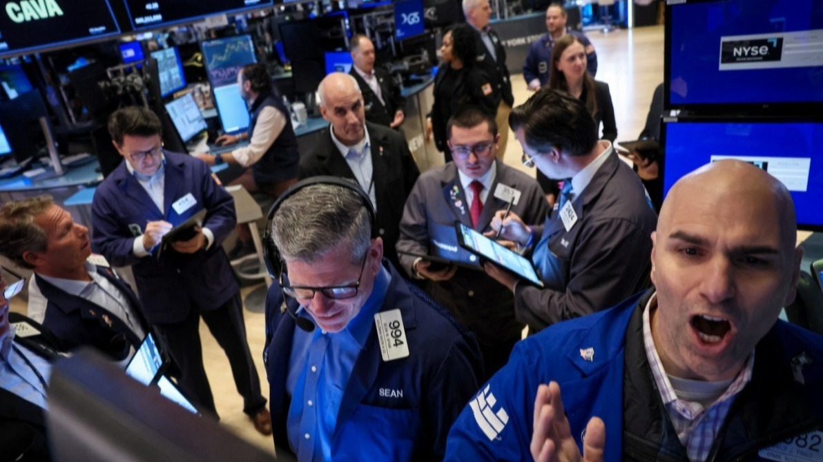 Wall Street futures, US government shutdown, S&amp;P 500, Dow, Nasdaq, premarket trading, interest rates, political uncertainty, Congress, funding deadline