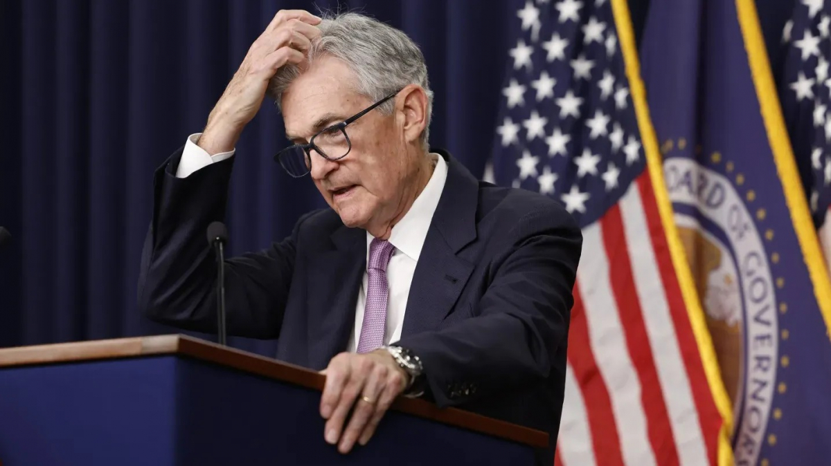 Jerome Powell, Federal Reserve, US Stock Futures, PepsiCo Earnings, Delta Air Lines, Interest Rate Cuts, Monetary Policy, Market Apprehension, Corporate Earnings, Government Shutdown