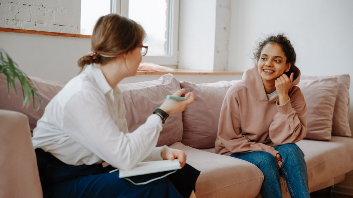 English speaking therapist Hong Kong, Therapy in Hong Kong for expats, Psychotherapy Hong Kong English, Mental health therapy Hong Kong, Trauma therapy Hong Kong, Anxiety therapy Hong Kong, Online therapy Hong Kong English, Counselling services Hong Kong, Holistic therapy Hong Kong, Emotional healing therapy Hong Kong