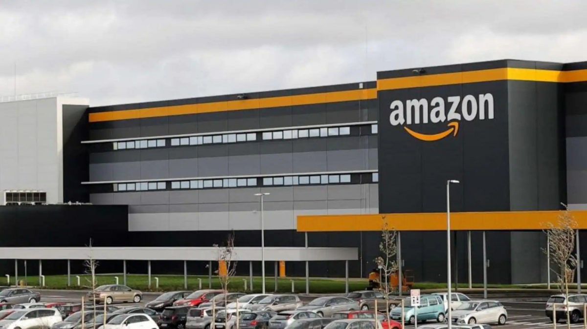 Amazon investment Australia, AWS data centers, Amazon $13 billion investment, Australia cloud infrastructure, AWS expansion Australia, cloud computing Australia, data center jobs Australia, digital economy Australia, renewable energy data centers, Australia tech hub