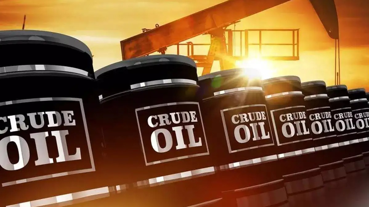 Oil prices, Trump warning, Israel-Iran conflict, Middle East tensions, Brent crude, WTI crude, geopolitical risk premium, Strait of Hormuz, oil market volatility, energy supply disruption