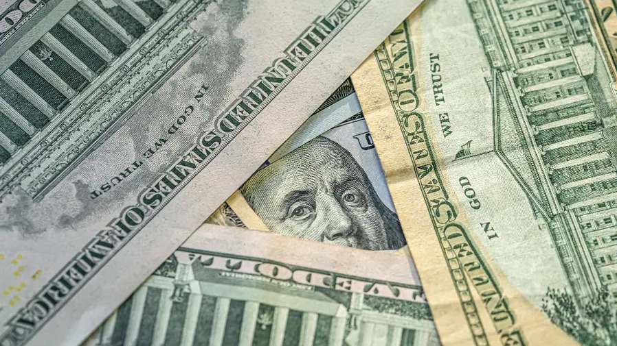 Asia FX, Asian currencies fall, dollar firm, Fed holds rates, geopolitical tensions, Israel Iran conflict, Middle East risk, safe haven dollar, emerging market currency, U.S. Federal Reserve policy