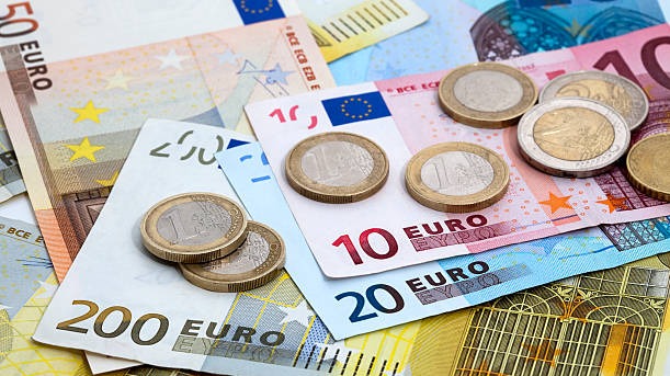 Bulgaria euro 2026, euro adoption Bulgaria impact, Bulgaria lev to euro change, Bulgaria euro zone entry, benefits of euro in Bulgaria, Bulgaria EU integration, euro currency Bulgaria, euro zone new member